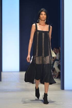 A model walks the runway at the Derek Lam Fashion Show during New York Fashion Week Spring Summer 2016 Collections in New York City on September 13, 2015.  NYP20150913986 ANDREAxHANKS