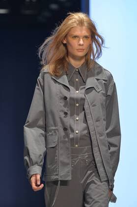 A model walks the runway at the Derek Lam Fashion Show during New York Fashion Week Spring Summer 2016 Collections in New York City on September 13, 2015.  NYP20150913978 ANDREAxHANKS