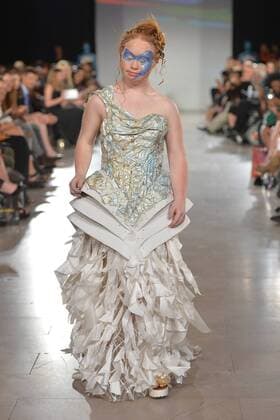 Model Madeline Stuart, who has Down s Syndrome, walks the runway at the FTL Moda Fashion Show during New York Fashion Week Spring Summer 2016 Collections in New York City on September 13, 2015.  NYP20150913974 ANDREAxHANKS