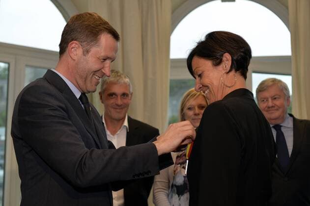 - NAMUR, BELGIUM: Walloon Minister President Paul Magnette and Vinciane Despret pictured during the award ceremony for the Merite Wallons by the Walloon Government at the Elysette, in Jambes, Namur, Thursday 17 September 2015.  ERICxLALMAND 04702134