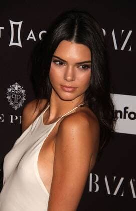 Sept. 16, 2015 - New York, New York, U.S. - Model KENDALL JENNER attends the 2015 HARPER S BAAZAR celebrates ICONS red carpet held held at the Plaza Hotel, New York U.S. - ZUMAk03_