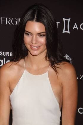 Sept. 16, 2015 - New York, New York, U.S. - Model KENDALL JENNER attends the 2015 HARPER S BAAZAR celebrates ICONS red carpet held held at the Plaza Hotel, New York U.S. - ZUMAk03_