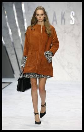 . 18 09 2015. London, United Kingdom. DAKS show at London Fashion Week S S 2016-Day One.  xStephenxLockx xi-Imagesx IIM-11059-0013