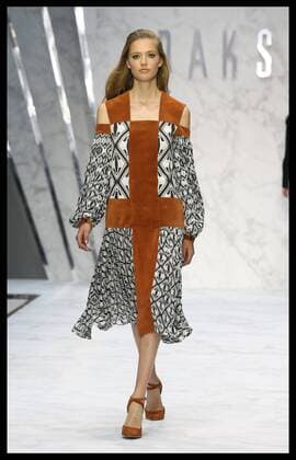 . 18 09 2015. London, United Kingdom. DAKS show at London Fashion Week S S 2016-Day One.  xStephenxLockx xi-Imagesx IIM-11059-0014