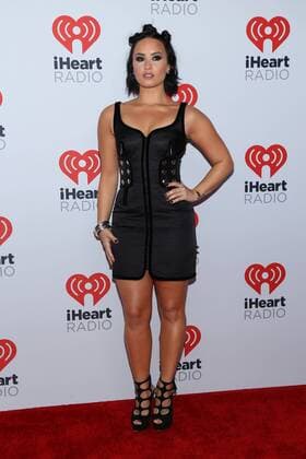 Demi Lovato arrives in the press room for the iHeartRadio Music Festival at the MGM Grand Hotel in Las Vegas, Nevada on September 18, 2015.  LAV20150918031 JAMESxATOA