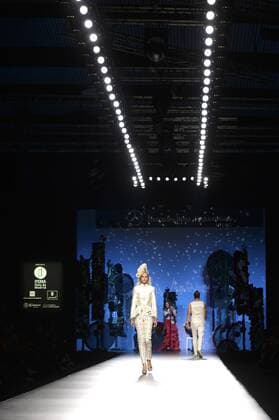 Model bei der Francis Montesinos Fashion Show auf der Mercedes-Benz Fashion Week Madrid Spring Summer 2016. Madrid, 18.09.2015 Montesinos Model 