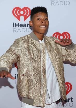 Bryshere Gray arrives in the press room for the iHeartRadio Music Festival at the MGM Grand Hotel in Las Vegas, Nevada on September 18, 2015.  LAV20150918057 JAMESxATOA