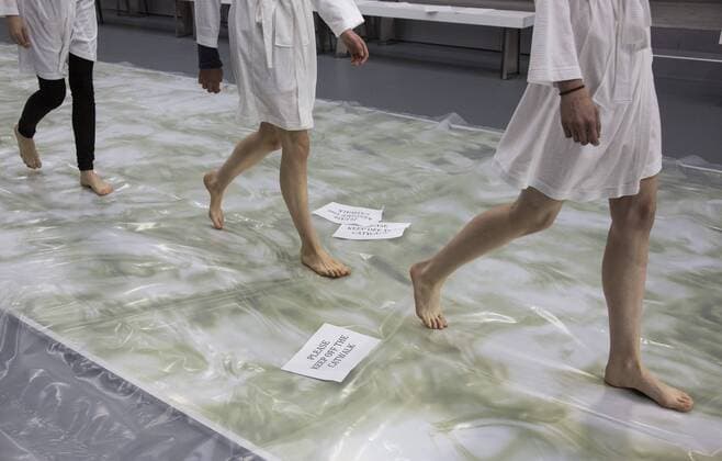 London, UK. 19 09 2015. Models walk past a Please Keep off the Catwalk sign during the rehearsal of the Jasper Conran show. London Fashion Week runway show of designer Jasper Conran at the BFC Show Space in Brewer Street. London Fashion Week, Jasper Conran, London, UK 
