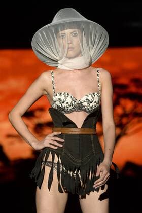 Model bei der Andres Sarda Fashion Show auf der Mercedes-Benz Fashion Week Madrid Spring Summer 2016. Madrid, 19.09.2015 Andres Sarda Model 