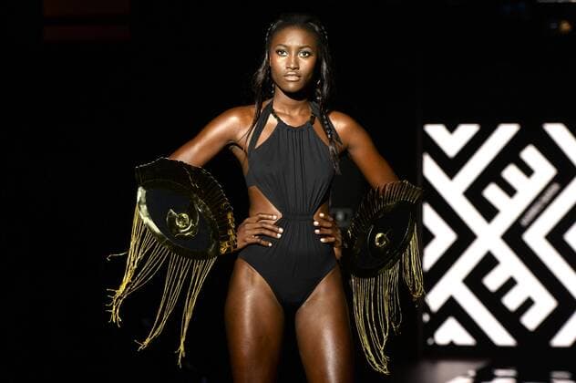 Model bei der Andres Sarda Fashion Show auf der Mercedes-Benz Fashion Week Madrid Spring Summer 2016. Madrid, 19.09.2015 Andres Sarda Model 