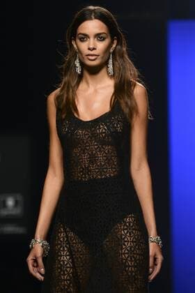 Model bei der Roberto Torretta Fashion Show auf der Mercedes-Benz Fashion Week Madrid Spring Summer 2016. Madrid, 19.09.2015 Roberto Torretta Model 