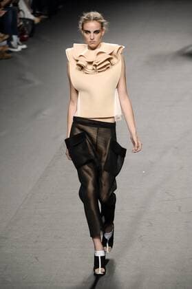 Model bei der Amaya Arzuaga Fashion Show auf der Mercedes-Benz Fashion Week Madrid Spring Summer 2016. Madrid, 19.09.2015 Amaya Arzuaga Model 