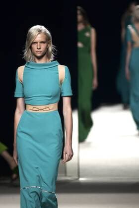 Model bei der Juanjo Oliva Fashion Show auf der Mercedes-Benz Fashion Week Madrid Spring Summer 2016. Madrid, 19.09.2015 Juanjo Oliva Model 