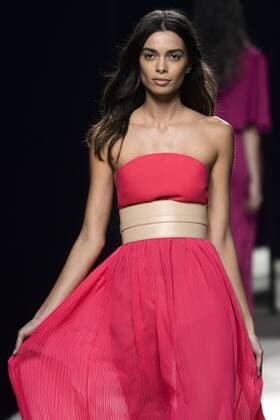 Model bei der Juanjo Oliva Fashion Show auf der Mercedes-Benz Fashion Week Madrid Spring Summer 2016. Madrid, 19.09.2015 Juanjo Oliva Model 