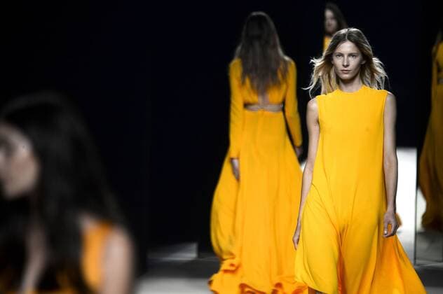 Model bei der Juanjo Oliva Fashion Show auf der Mercedes-Benz Fashion Week Madrid Spring Summer 2016. Madrid, 19.09.2015 Juanjo Oliva Model 