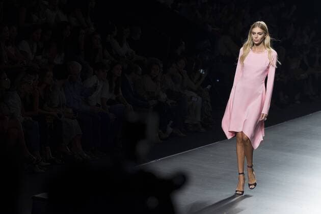 Sept. 19, 2015 - Madrid, Madrid, Spain - A model showcases designs by Roberto Torretta on the runway at the Roberto Torretta show during Mercedes-Benz Fashion Week Madrid Spring Summer 2016 at Ifema on September 19, 2015 in Madrid, Spain. Madrid Spain  - ZUMAn230