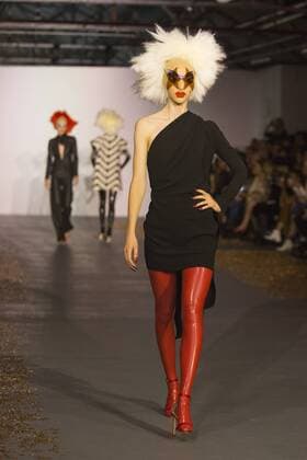 London, UK. 19 09 2015. London Fashion Week runway show of designer Gareth Pugh at the BFC Show Space in Brewer Street. London Fashion Week, Gareth Pugh, London, UK 