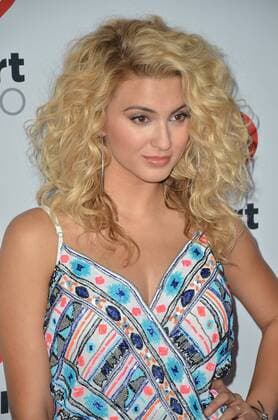 Sept. 19, 2015 - Las Vegas, Nevada, United States of America - Musician Tori Kelly attends the 2015 iHeartRadio Music Festival on September 19, 2015 at MGM Grand Arena in Las Vegas, Nevada. Las Vegas United States of America - ZUMAt114