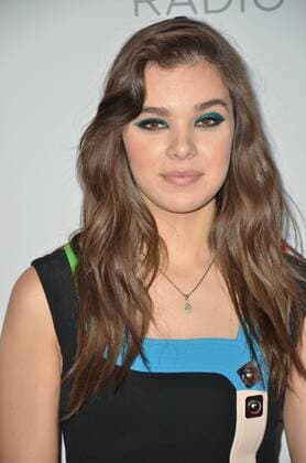 Sept. 19, 2015 - Las Vegas, Nevada, United States of America - Actress Hailee Steinfeld attends the 2015 iHeartRadio Music Festival on September 19, 2015 at MGM Grand Arena in Las Vegas, Nevada. Las Vegas United States of America - ZUMAt114