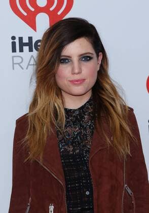 Sydney Sierota arrives for the iHeartRadio Music Festival at the MGM Grand in Las Vegas, Nevada on September 19, 2015.  LAV20150919129 JAMESxATOA