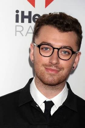 Sam Smith bei der Ankuft zum iHeartRadio Music Festival am 18.09.2015 in Las Vegas 2015 iHeartRadio Music Festival Las Vegas 2015 in Las Vegas 