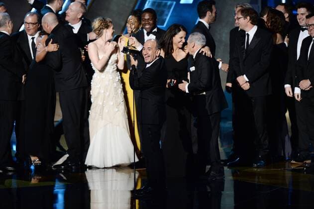 Writer producer Armando Iannucci (C), actress Julia Luis-Dreyfus with cast and crew accept the award for the Outstanding Comedy Series for Veep onstage during the 67th Primetime Emmy Awards in the Microsoft Theater in Los Angeles on September 20, 2015.  LAP20150920792 KENxMATSUI