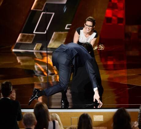 Actor Jon Hamm accepts the award for Outstanding Lead Actor in a Drama Series for Mad Men onstage during the 67th Primetime Emmy Awards in the Microsoft Theater in Los Angeles on September 20, 2015.  LAP20150920822 KENxMATSUI