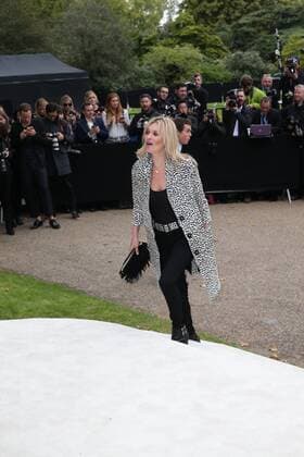 . 21 09 2015. London, United Kingdom. Kate Moss arriving at the Burberry Prorsum show at London Fashion Week S S 2016-Day four.  xStephenxLockx xi-Imagesx IIM-11077-0016