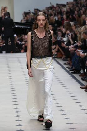 . 21 09 2015. London, United Kingdom. Burberry Prorsum show at London Fashion Week S S 2016-Day four.  xStephenxLockx xi-Imagesx IIM-11077-0026