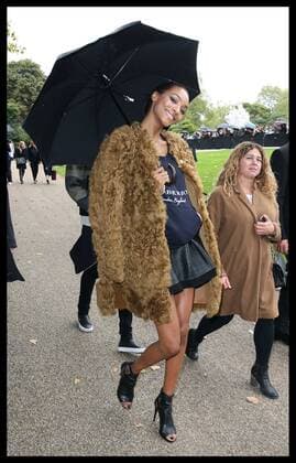 . 21 09 2015. London, United Kingdom.Jourdan Dunn at the Burberry Prorsum show at London Fashion Week S S 2016-Day four.  xStephenxLockx xi-Imagesx IIM-11077-0084