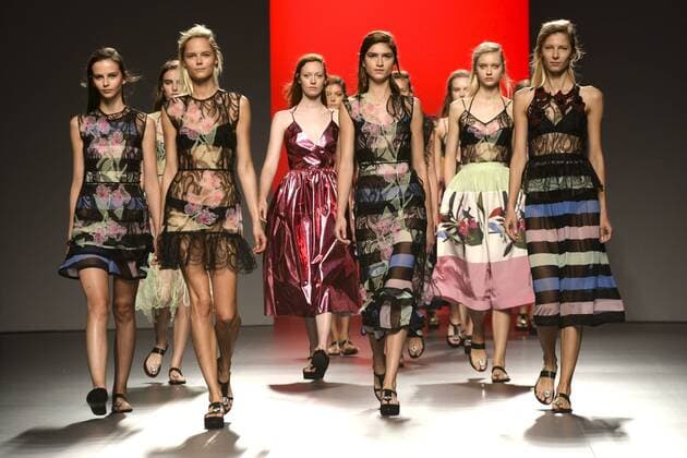 Models bei der Juan Vidal Fashion Show auf der Mercedes-Benz Fashion Week Madrid Spring Summer 2016. Madrid, 21.09.2015 Juan Vidal Models 