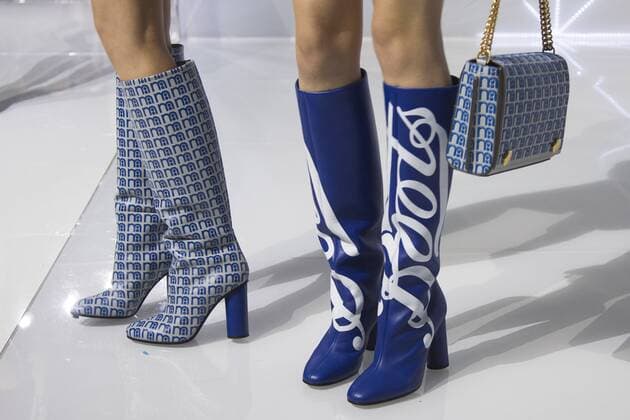 London, UK. 22 09 2015. London Fashion Week runway show of British accessories and handbag designer Anya Hindmarch at Lindley Hall. London Fashion Week, Anya Hindmarch, London, UK 