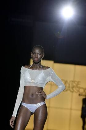 Model bei der Basmar by Montse Bassons Fashion Show auf der Mercedes-Benz Fashion Week Madrid Spring Summer 2016. Madrid, 21.09.2015 Basmar Model 