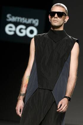 Model bei der 44 Fashion Show auf der Mercedes-Benz Fashion Week Madrid Spring Summer 2016. Madrid, 22.09.2015 44 Model 