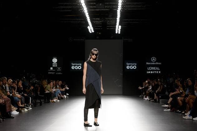 Model bei der 44 Fashion Show auf der Mercedes-Benz Fashion Week Madrid Spring Summer 2016. Madrid, 22.09.2015 44 Model 