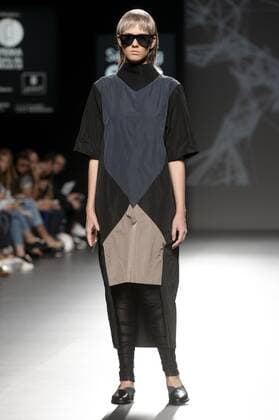 Model bei der 44 Fashion Show auf der Mercedes-Benz Fashion Week Madrid Spring Summer 2016. Madrid, 22.09.2015 44 Model 