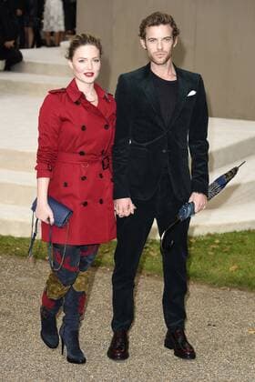 Holiday Grainger und Luke Treadaway bei der Burberry Prorsum Fashion Show auf der London Fashion Week SS16. London, 21.09.2015 Holiday Grainger, Luke Treadaway 