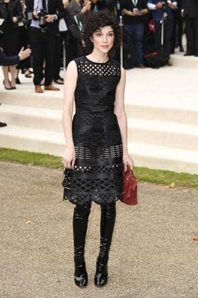 St. Vincent Annie Clark bei der Burberry Prorsum Fashion Show auf der London Fashion Week SS16. London, 21.09.2015 St. Vincent Annie Clark 