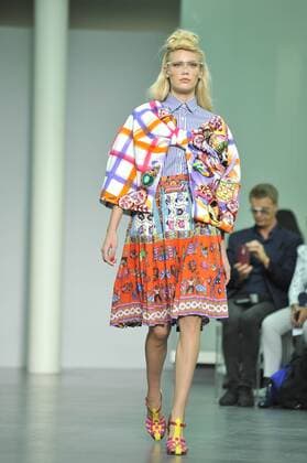 ENTERTAINMENT MODE Mailand Fashion Week - Stella Jean Modenschau Milan Fashion Week, Women Spring Summer 2016. Milano, Moda Donna, Primavera Estate 2016.STELLAJEAN Catwalk. Pictured: models  RiccardoxGiordano