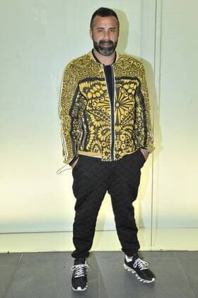 ENTERTAINMENT MODE Mailand Fashion Week - Stella Jean Modenschau Milan Fashion Week, Women Spring Summer 2016. Milano, Moda Donna, Primavera Estate 2016.STELLAJEAN ARRIVALS. Pictured: Luca Tommasini  RiccardoxGiordano