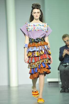 ENTERTAINMENT MODE Mailand Fashion Week - Stella Jean Modenschau Milan Fashion Week, Women Spring Summer 2016. Milano, Moda Donna, Primavera Estate 2016.STELLAJEAN Catwalk. Pictured: models  RiccardoxGiordano