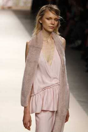 Milan Fashion Week, Women Spring Summer 2016. Milano, Moda Donna, Primavera Estate 2016. SIMONETTA RAVIZZA catwalk Pictured: models  Fotosicki