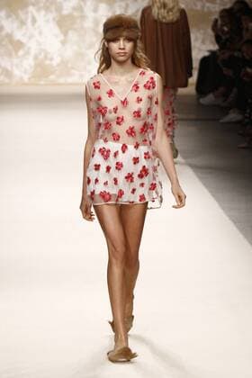 Milan Fashion Week, Women Spring Summer 2016. Milano, Moda Donna, Primavera Estate 2016. SIMONETTA RAVIZZA catwalk Pictured: models  Fotosicki