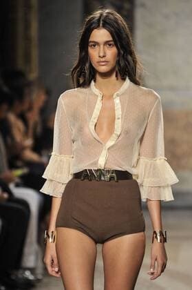ENTERTAINMENT MODE Mailand Fashion Week - Blugirl Modenschau Milan Fashion Week, Women Spring Summer 2016. Milano, Moda Donna, Primavera Estate 2016. BLUGIRL catwalk Pictured: models  RiccardoxGiordano Fotosicki