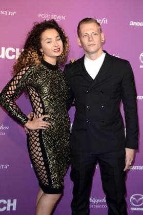 Ella Eyre und Lewi Morgan (Rixton) beim InTouch Icons & Idols Lifestyle-Event im Medienhafen. Düsseldorf, 24.09.2015 Foto:xO.xHausenx xFuturexImage