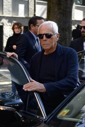 ENTERTAINMENT CELEBRITIES Mailand Fashion Week - Prominente vor der Emporio Armani Modenschau Milano, Guests arrivals at the Emporio Armani Fashion Sohw. Milan Fashion Week. Pictured: Giorgio Armani  Comi Terenghi