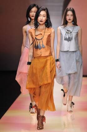 Milan Fashion Week, Women Spring Summer 2016. Milano, Moda Donna, Primavera Estate 2016. EMPORIO ARMANI catwalk Pictured:models  RiccardoxGiordano Fotosicki