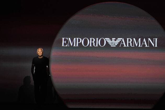 Milan Fashion Week, Women Spring Summer 2016. Milano, Moda Donna, Primavera Estate 2016. EMPORIO ARMANI catwalk Pictured:Giorgio Armani  RiccardoxGiordano Fotosicki