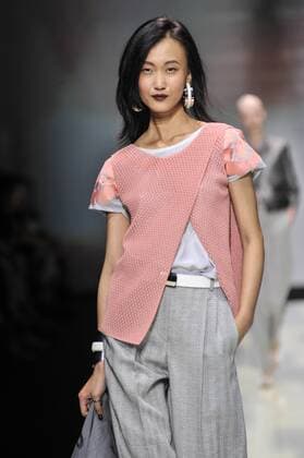 Milan Fashion Week, Women Spring Summer 2016. Milano, Moda Donna, Primavera Estate 2016. EMPORIO ARMANI catwalk Pictured:models  RiccardoxGiordano Fotosicki
