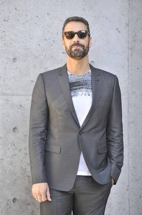 Milan Fashion Week, Women Spring Summer 2016. Milano, Moda Donna, Primavera Estate 2016. EMPORIO ARMANI arrivals Pictured: Raoul Bova  RiccardoxGiordano Fotosicki